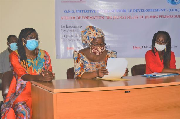 ONG IFD : les jeunes filles et jeunes femmes de Lomé outillées sur le leadership, les droits humains, la prise de parole en public et l’entrepreneuriat