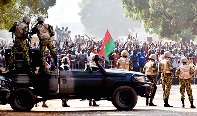 Burkina Faso : coup d’État militaire, réactions et engagement