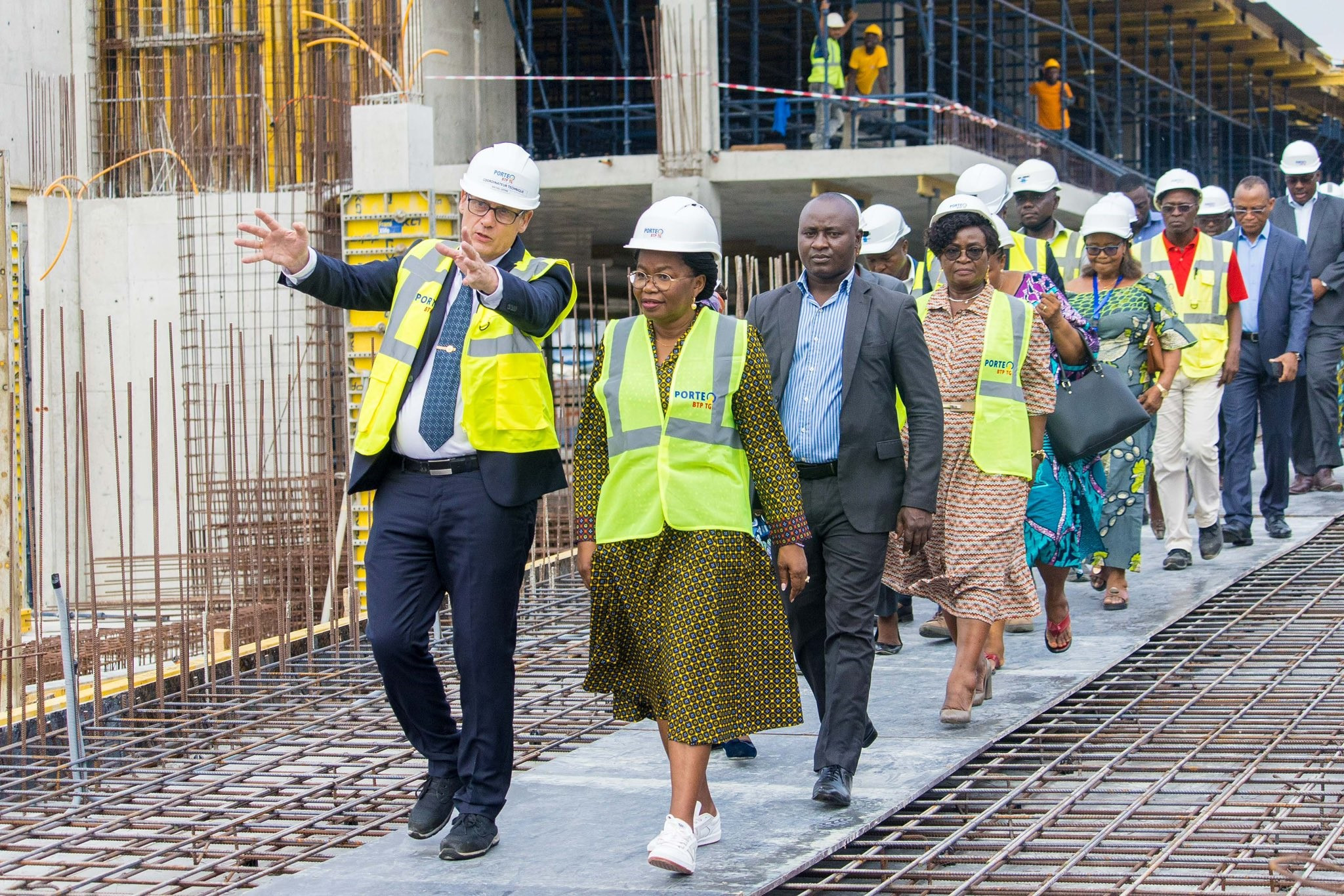 Togo: le Premier ministre constate l’état des lieux des travaux de réfection du grand marché de Lomé