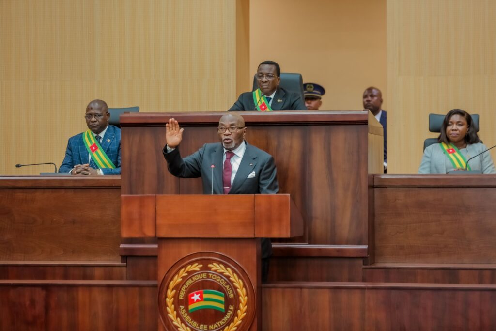 Jean-Lucien Savi de Tové, nouveau Président du Togo Jean-Lucien Savi de Tové, nouveau Président du Togo