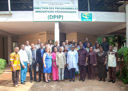 L’enseignement de l’anglais au Togo : une nouvelle étape pour les écoles primaires L’enseignement de l’anglais au Togo : une nouvelle étape pour les écoles primaires