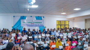 Célébration de l’excellence académique à Lomé