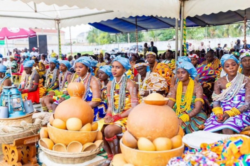 Célébration de la 8ème édition de Dunenyo Zã au grand Lomé